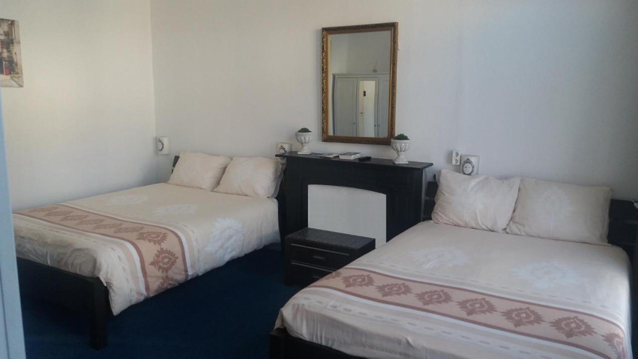 All-In Hotel 's-Hertogenbosch  Екстер'єр фото
