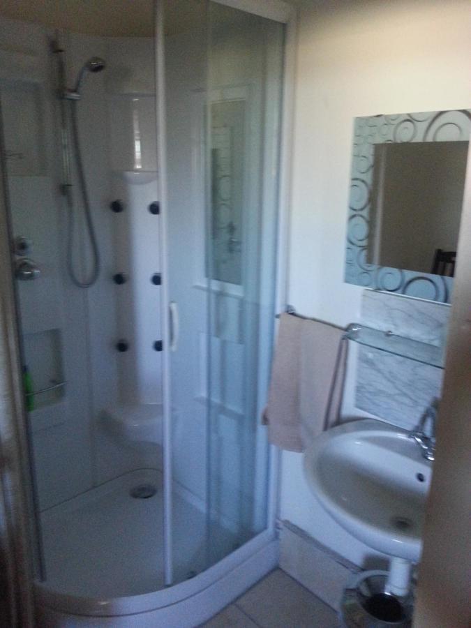 All-In Hotel 's-Hertogenbosch  Екстер'єр фото